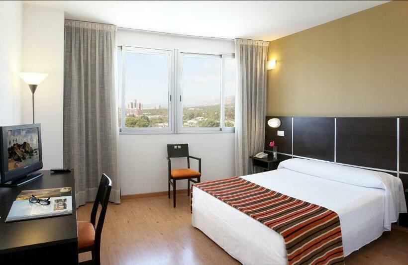 Номер Стандарт Индивидуальный, La Estacion