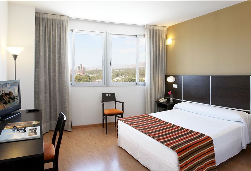 Номер Стандарт Индивидуальный, La Estacion