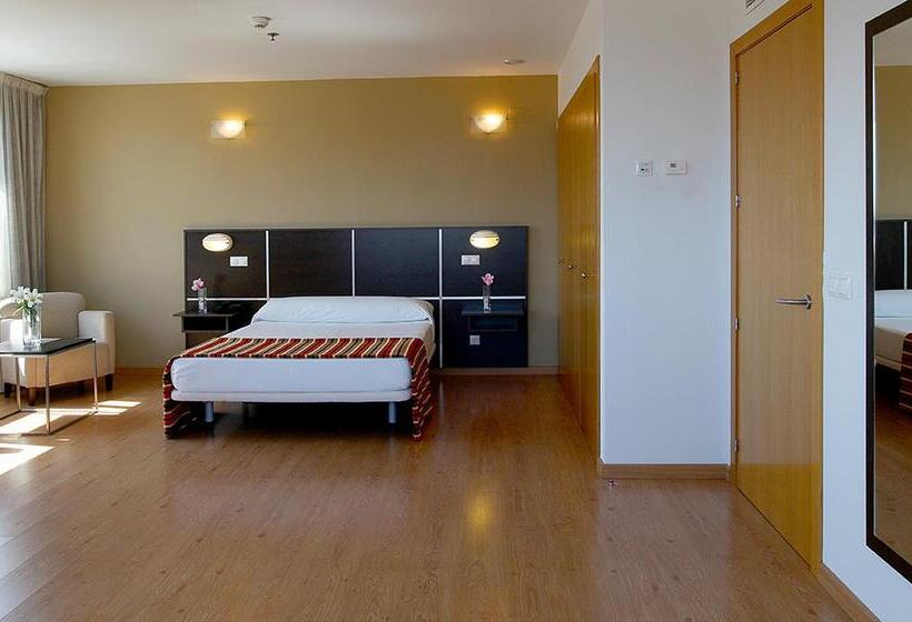 Номер Стандарт Индивидуальный, La Estacion