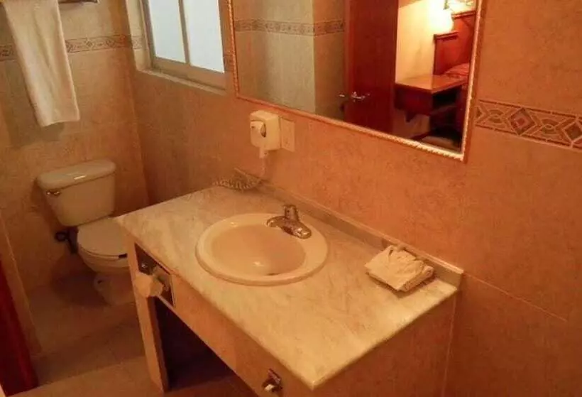 اتاق استاندارد, Laam