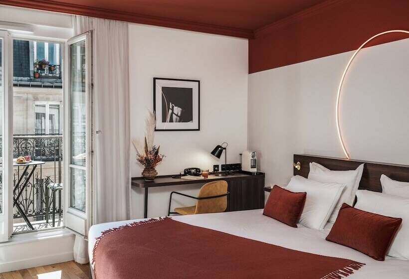 Номер Deluxe, Seven