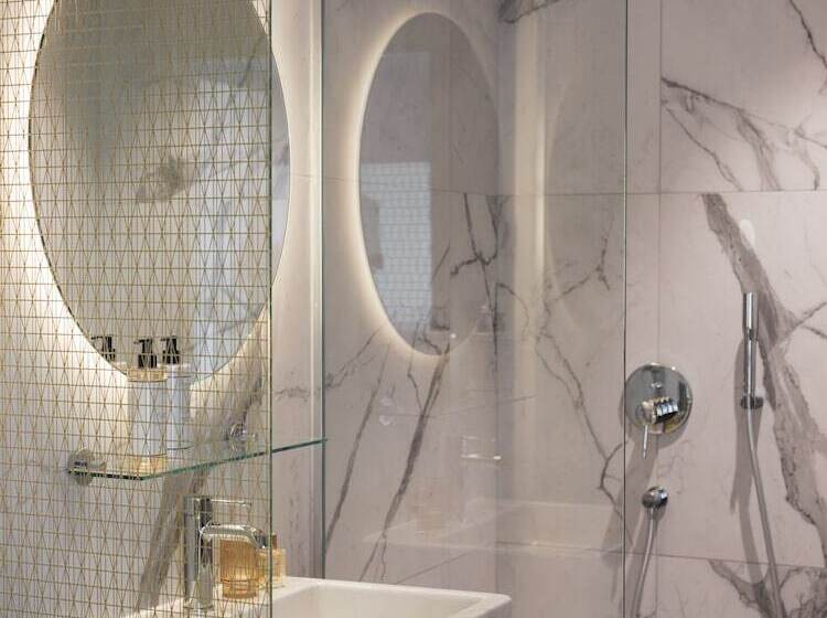 Классический Номер, Seven