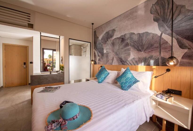 اتاق راحتی یک تخته, Three Corners Rihana Resort