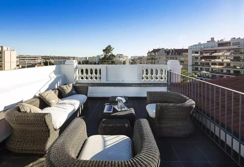 اتاق پنت هاوس, Villa Garbo