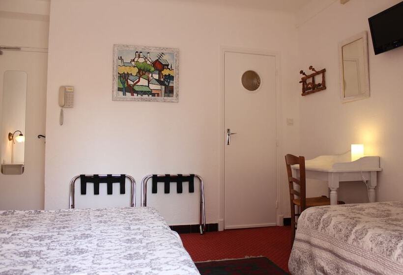 스탠다드 트리플 발코니 룸, Villa Nina