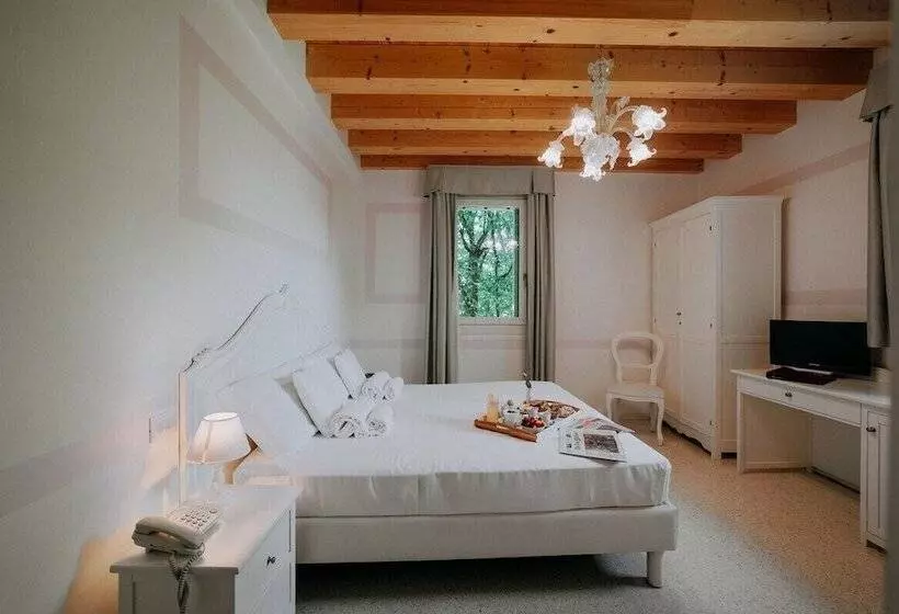 Superior-huone, Villa Patriarca