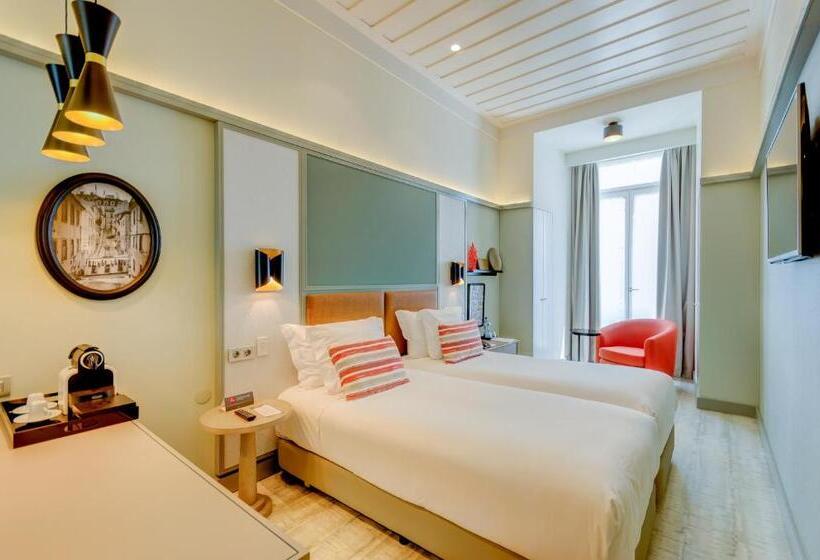 Quarto Familiar, Vincci Baixa