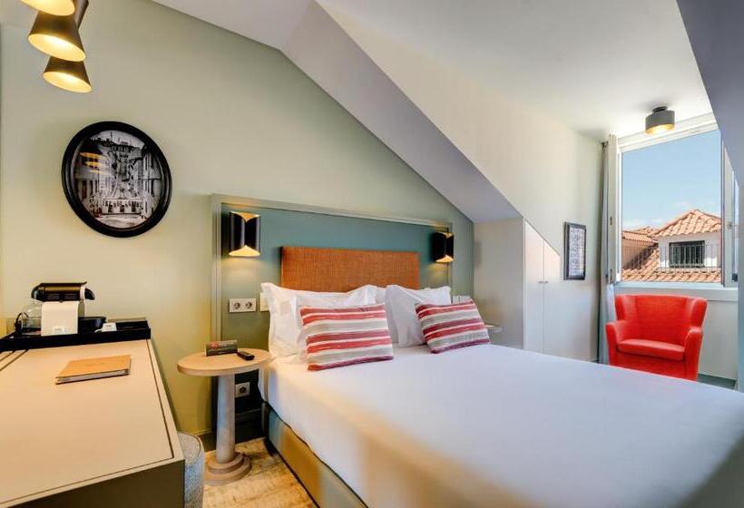 Quarto Basic, Vincci Baixa