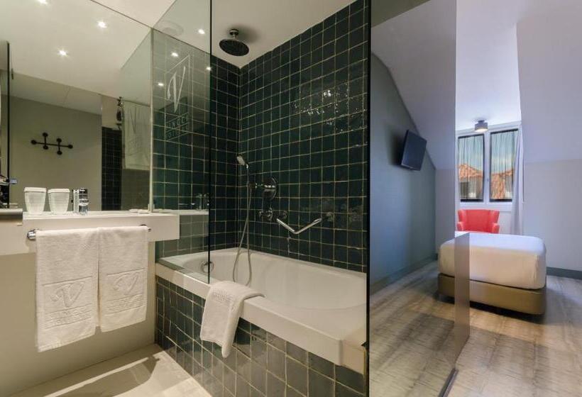 Quarto Basic, Vincci Baixa