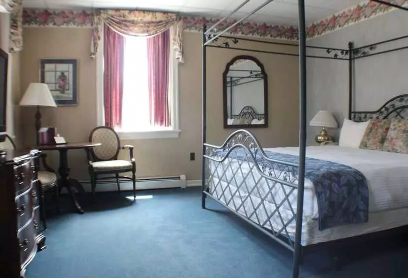 デラックスルーム, Waynebrook Inn, Est 1865