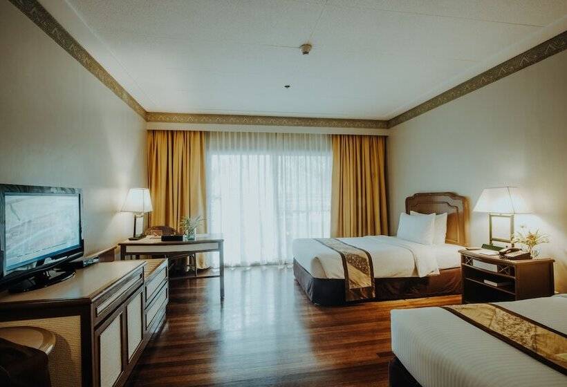 اتاق لوکس, Waterfront Insular Hotel Davao