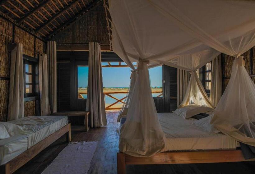 اتاق استاندارد چهار تخته با چشمانداز دریا, Belo Beach