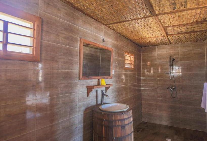 اتاق استاندارد چهار تخته با چشمانداز دریا, Belo Beach