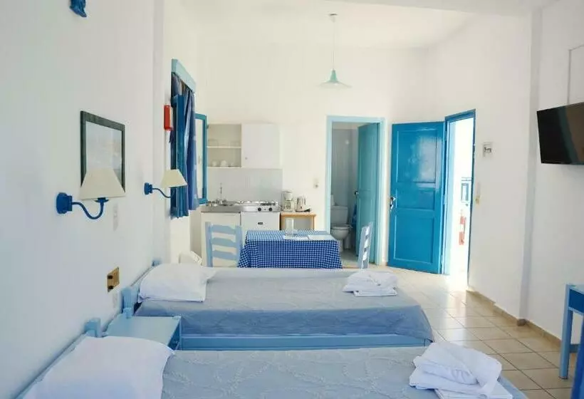 استودیوی استاندارد, Galeana Beach