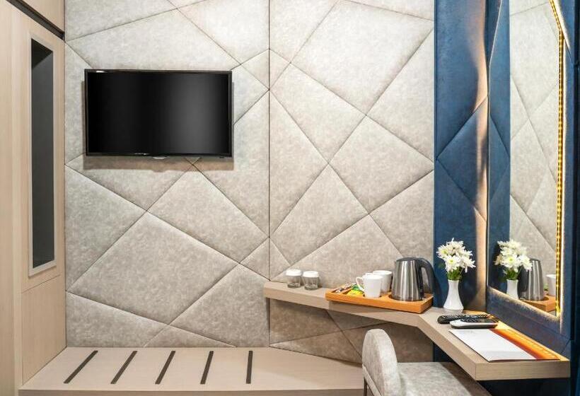 اتاق استاندارد یک نفره, Adamar Hotel Special Category