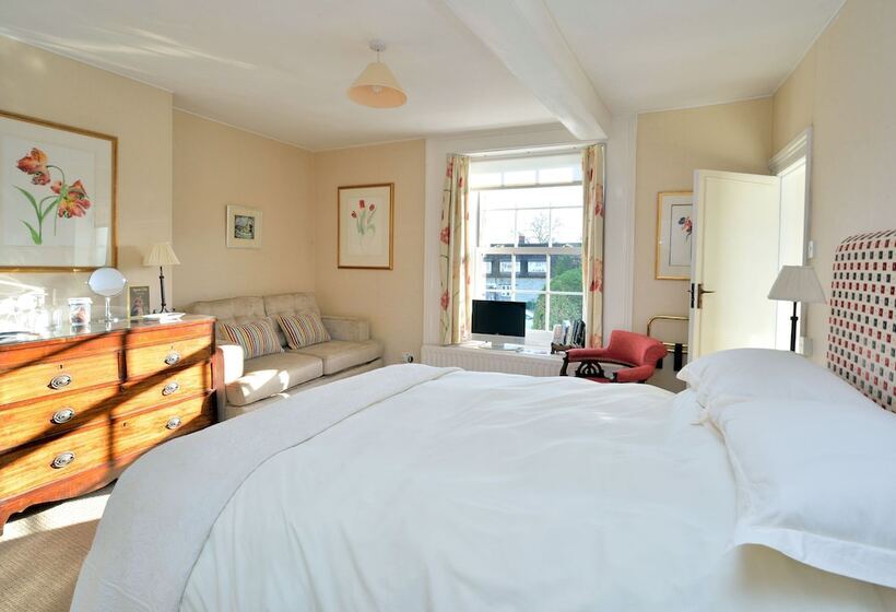 スタンダードルーム, B&b Castleton House