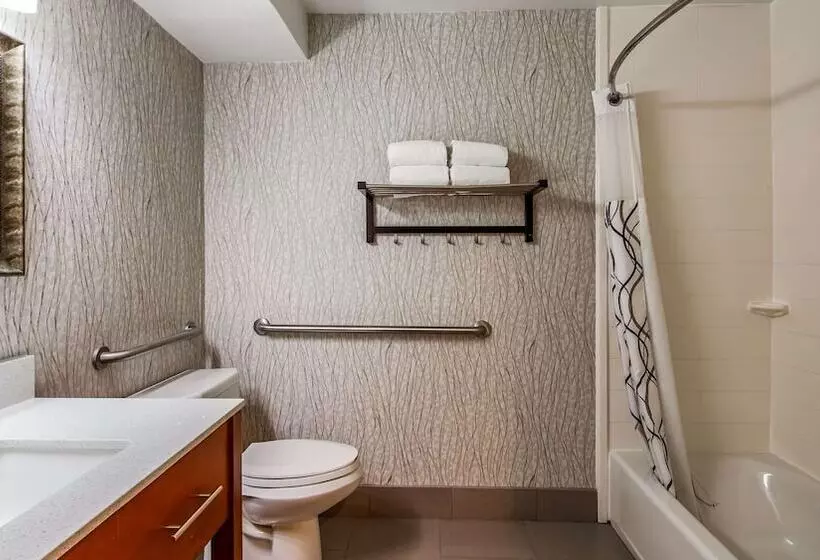 سوئیت برای معلولان, Best Western Plus Jackson Downtowncoliseum