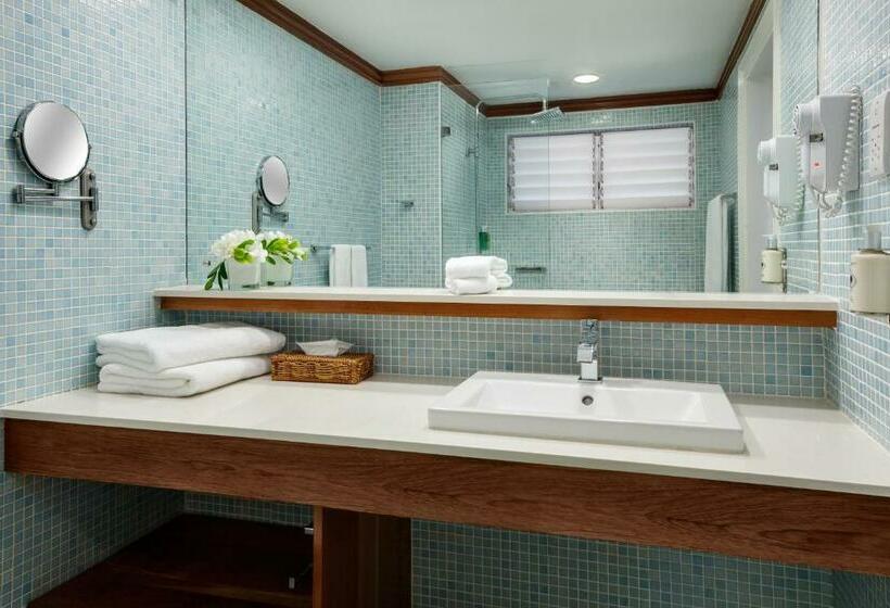 اتاق لوکس با چشم‌انداز دریا, Couples Negril - Adults Only