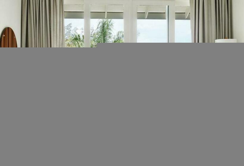 سوییت با چشم‌انداز باغ, Couples Negril - Adults Only