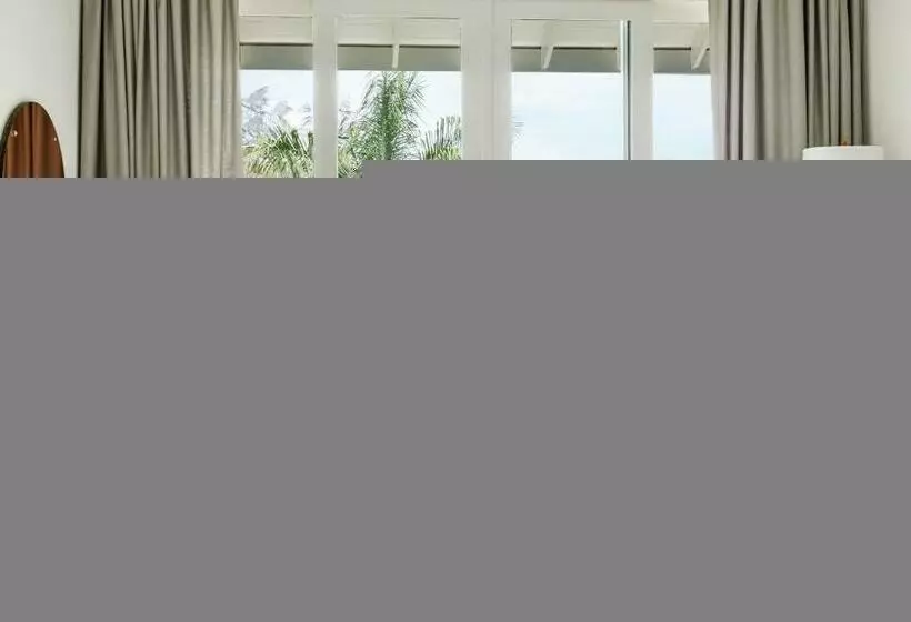 سوییت با چشم‌انداز باغ, Couples Negril - Adults Only