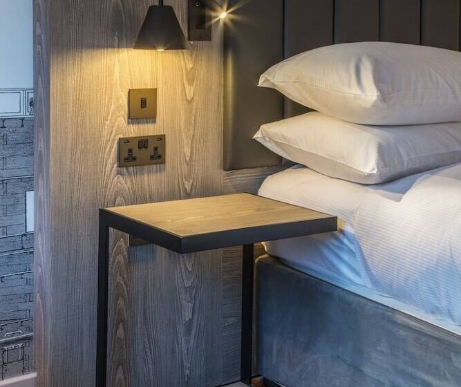 Номер Deluxe, Doubletree By Hilton Hotel Bristol South   Cadbury House
