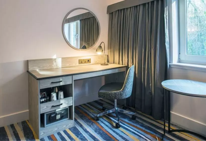 اتاق لوکس, Doubletree By Hilton Hotel Bristol South   Cadbury House