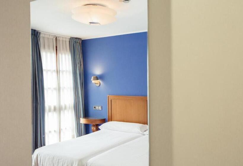 スタンダードルーム, El Sella