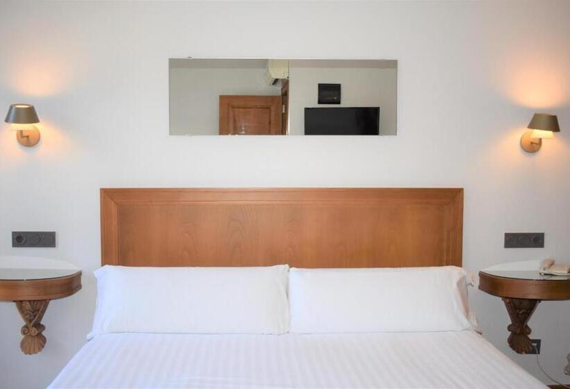 スタンダードルーム, El Sella