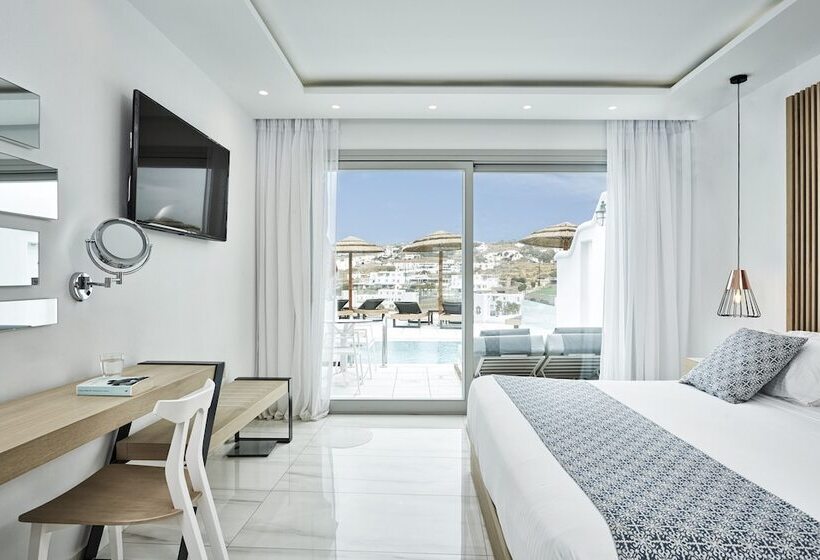 Люкс с Бассейном, Grand Beach Mykonos