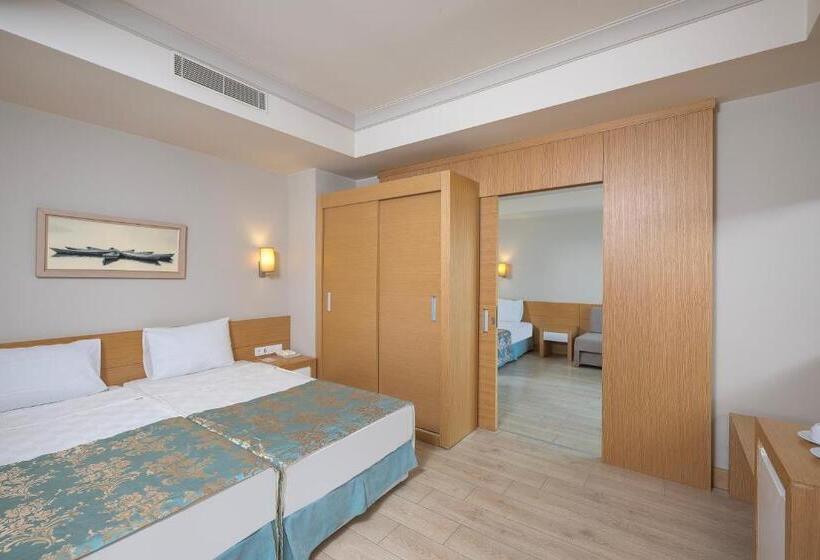 패밀리 룸, L'Oceanica Beach Resort