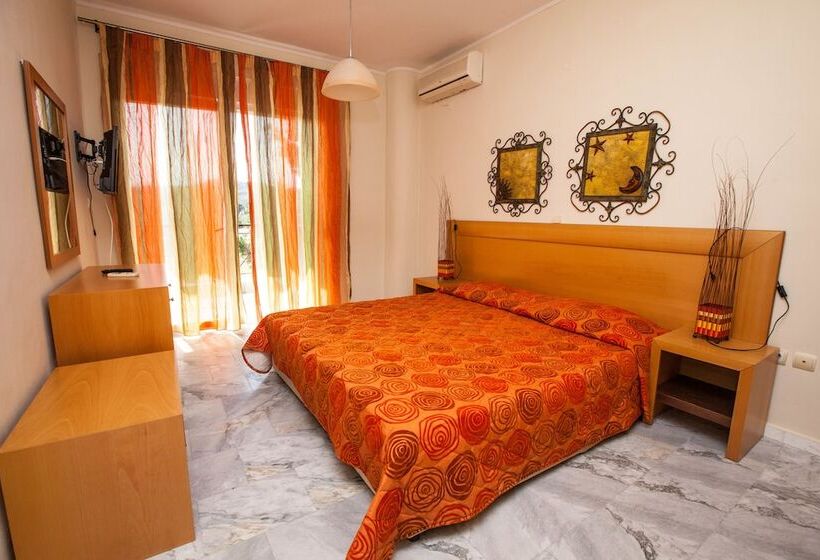 三卧室泳池别墅, Olympic Kosma