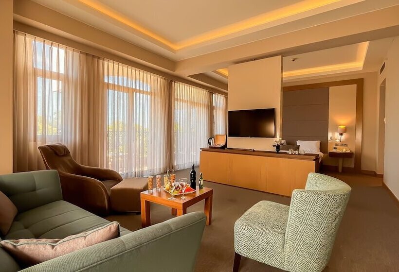 جناح, The Sign şile Hotel & Spa