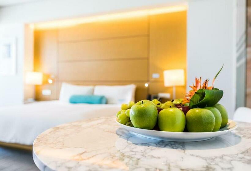 סוויטת ג'וניור מיטת קינג, Palacio Mundo Imperial Riviera Diamante Acapulco