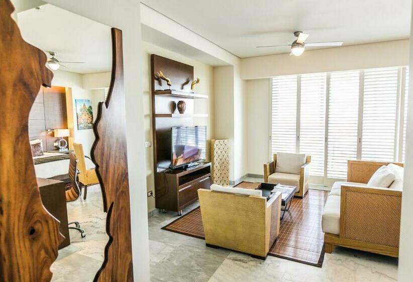 キングサイズベッドのスイートルーム, Palacio Mundo Imperial Riviera Diamante Acapulco