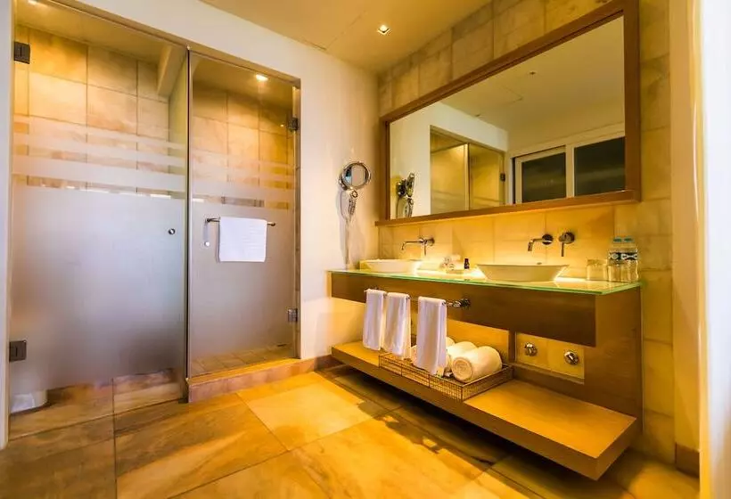 اتاق لوکس با تخت بزرگ, Palacio Mundo Imperial Riviera Diamante Acapulco