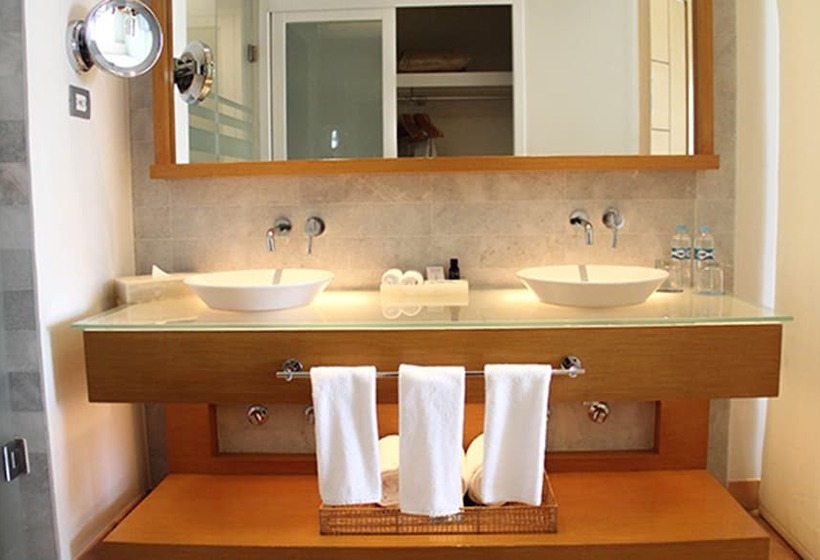 חדר דחוקס עם מיטת קינג, Palacio Mundo Imperial Riviera Diamante Acapulco