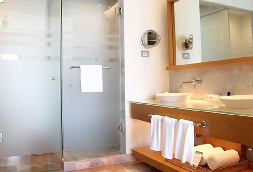 キングサイズベッドのデラックスルーム, Palacio Mundo Imperial Riviera Diamante Acapulco
