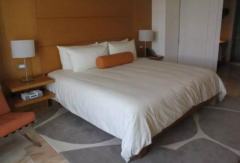 اتاق لوکس, Palacio Mundo Imperial Riviera Diamante Acapulco