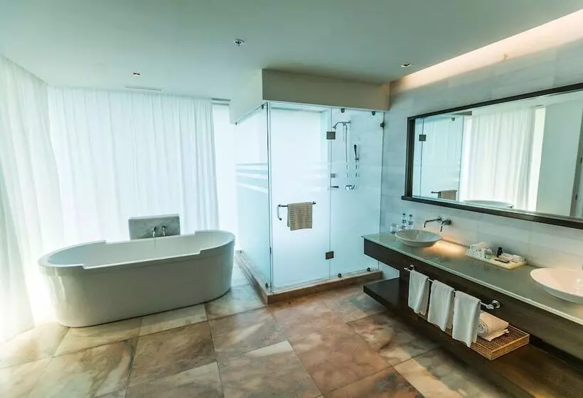 1 Bedroom Penthouse Apartment, Palacio Mundo Imperial Riviera Diamante Acapulco