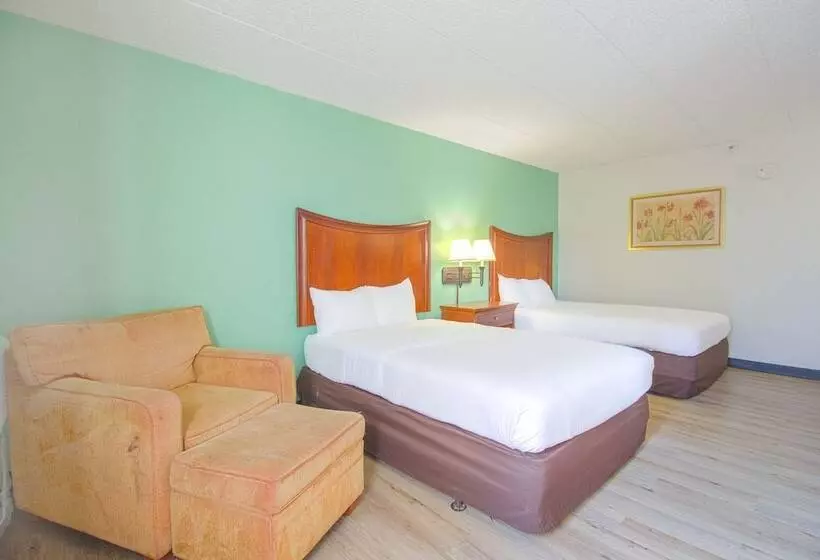 2ダブルベッドのスタンダードルーム, Tulsa Square Hotel Central, I-44 By OYO