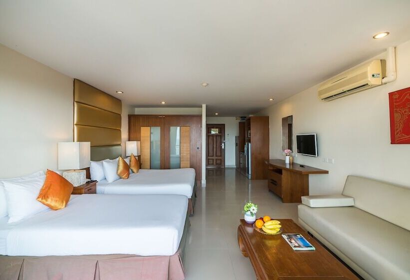 プールの見えるデラックスルーム, Bella Villa Cabana