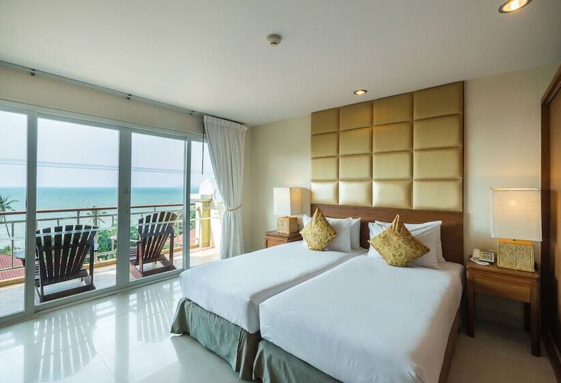 キャビン, Bella Villa Cabana