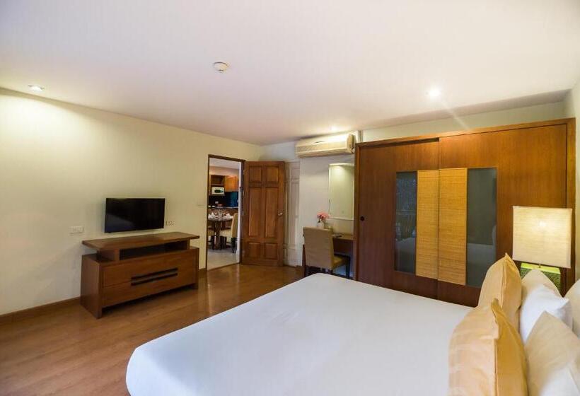 Полулюкс Вид на Бассейн, Bella Villa Cabana