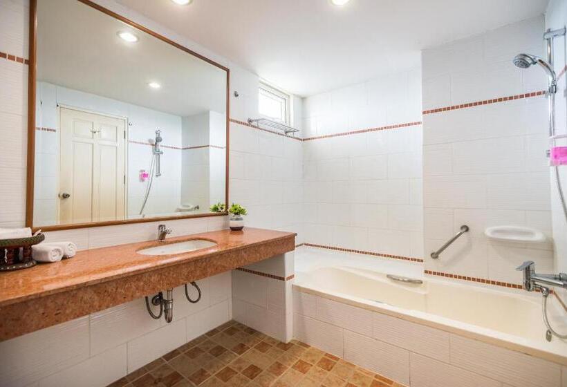 キャビン, Bella Villa Cabana