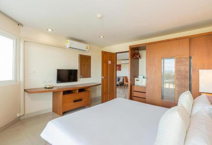 キャビン, Bella Villa Cabana