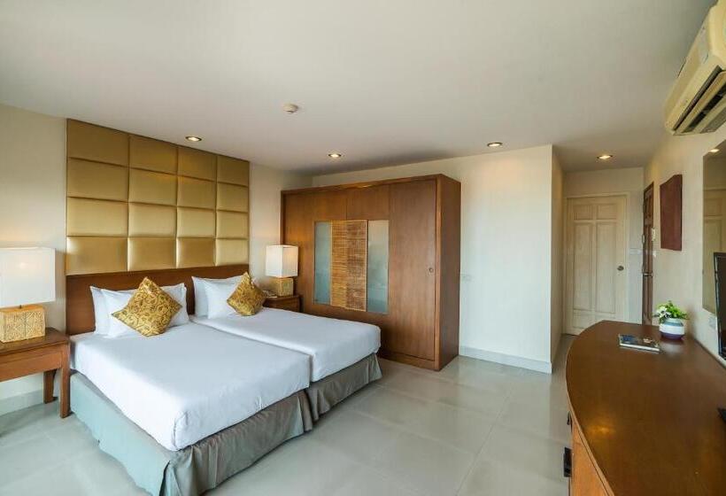 キャビン, Bella Villa Cabana