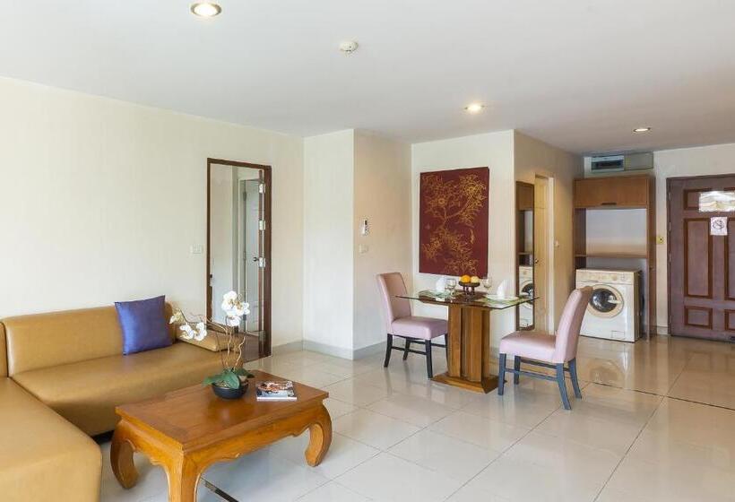 Полулюкс Вид на Бассейн, Bella Villa Cabana