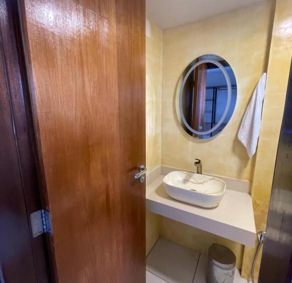 إستديو قياسى مطل على حمام السباحة, Flats Particular Terrazzo