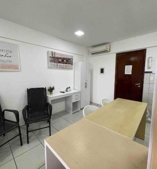 استودیوی استاندارد, Flats Particular Terrazzo