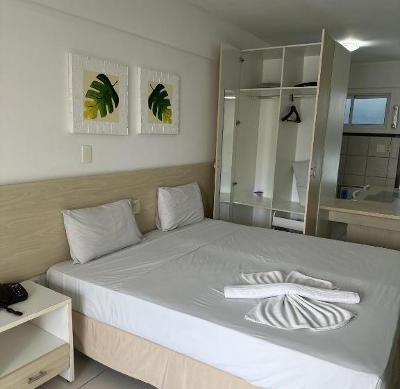 غرفة قياسية ثلاثية, Flats Particular Terrazzo